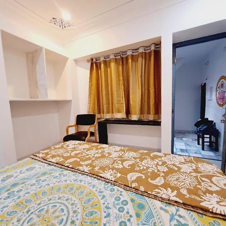 أُودايبور Padmlaxmi Guest House المظهر الخارجي الصورة